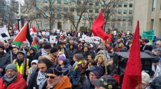 كندا: 10 آلاف شخص يتظاهرون في فانكوفر