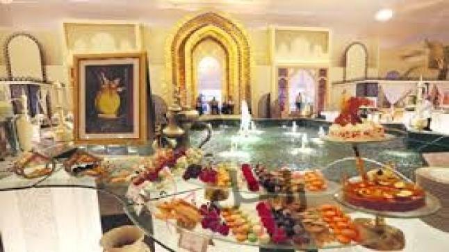 مطعم “مزلاي” بفندق “قصر الإمارات” يدعو الضيوف والزوار من عُشاق المأكولات العربية
