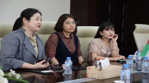 وفد كوري يطّلع على تجربة ” تدوير” وخططها المستقبلية