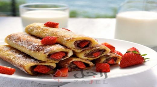 رولات فرينش توست بالنوتيلا والفراولة