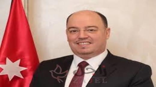 الرواجبة يثمن قرار السماح لمحال اجهزة الكمبيوتر والخلويات بالعمل