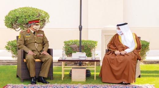 ولي العهد رئيس الوزراء يشيد بالدور المشرف للدروع الــمــلــكــيــة فــي الـــحــفـاظ على سيــادة الـــوطن