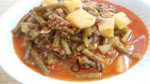 لوبيا باللحمة