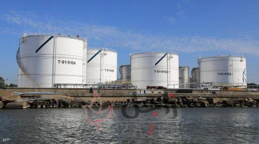 هبوط النفط بسبب زيادة “مفاجئة” في المخزون الأميركي