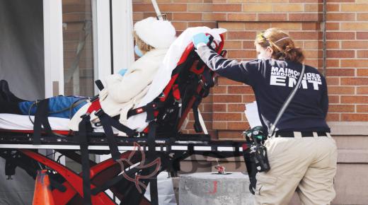 مسؤول طبي بارز: تفشي كورونا قد يصل إلى الذروة في أمريكا هذا الأسبوع