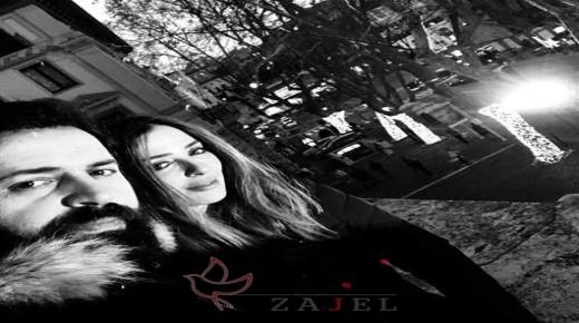 صورة تجمع بين الزوجين تيم حسن و وفاء الكيلاني في بداية العام الجديد