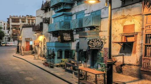 السعودية تمدد تعليق الدخول للبلاد اسبوعاً آخر