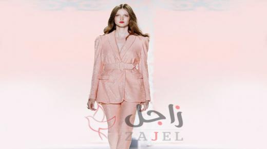 بدلات رسمية للمحجبات موضة ربيع 2020 تخفي عيوب الجسم