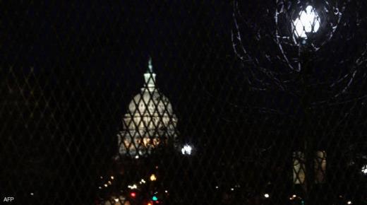 عقب التنصيب.. بايدن يوقع أوامر للتصدي للجائحة ودعما للاقتصاد