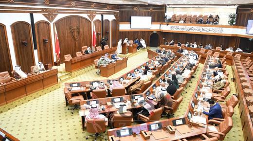 «الشورى» يبحث اقتراحًا لتعديل مرسوم قانون مزاولة مهنة الطب البشري وطب الأسنان