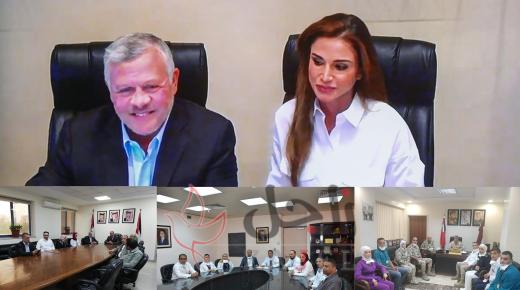 الملك والملكة يتواصلان مع كوادر في 3 مستشفيات قبيل الإفطار