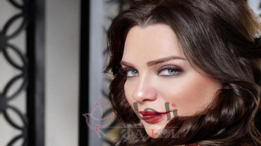 سلاف فواخرجي تكشف عن لوك شخصيتها الصادم في شارع شيكاغو