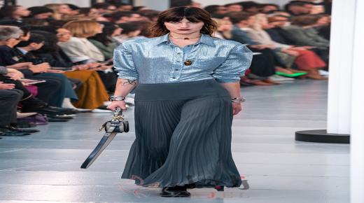 بناطيل بليسيه موضة ربيع 2020