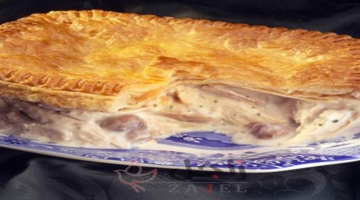 فطيرة الدجاج بالفطر