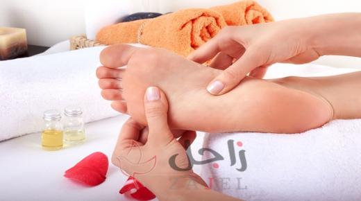 نصائح تجنب تشقق الكعبين