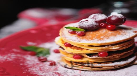 بان كيك هش بالكرز قليل السعرات