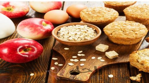 كب كيك بالتفاح والشوفان