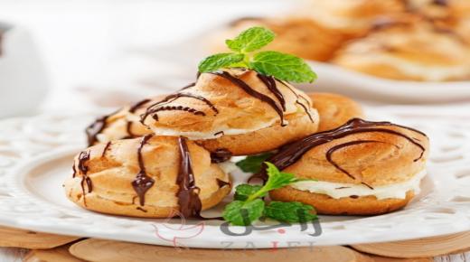 حلى البف بالكريمة والشوكولاتة