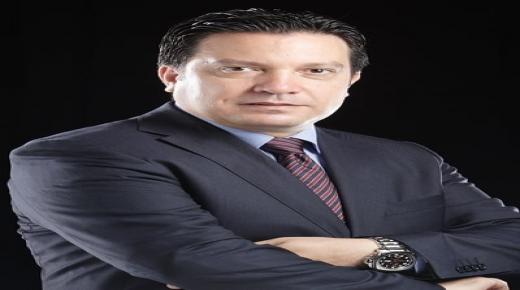 زاهي وهبي يتلو أشعاره في الفحيص اليوم