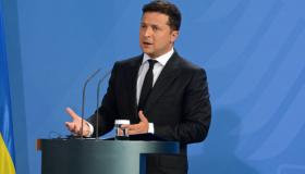 زيلينسكي وخادم الشعب يتصدران الترتيب الرئاسي والبرلماني