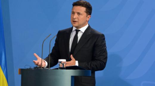 زيلينسكي وخادم الشعب يتصدران الترتيب الرئاسي والبرلماني