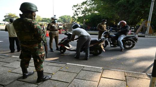 وسط أزمة اقتصادية خانقة.. تعيين رئيس حكومة جديد في سريلانكا