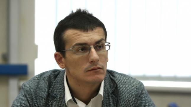 سيرجي توميلينكو يرد على حجب قنوات Medvedchuk