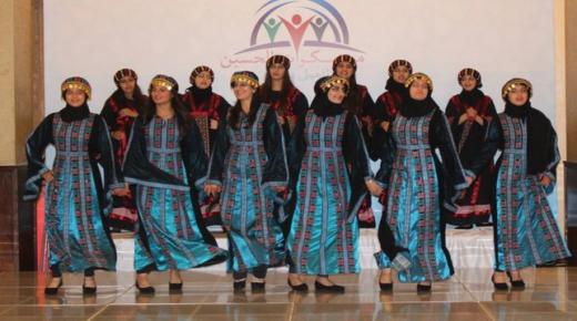 الساحة الرئيسية….ملتقى فرق الفلكلور والتراث الشعبي