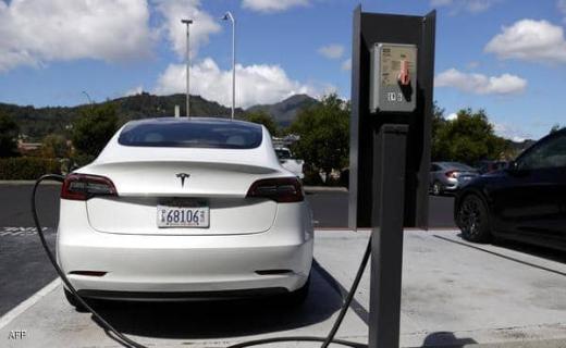 تراجع مبيعات “تسلا” مقارنة بالتوقعات في بداية العام