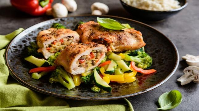 صدور دجاج محشية