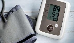 عادة يومية بسيطة تساعد على خفض ضغط الدم