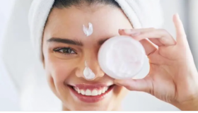 طرق العناية بالبشرة الحساسة