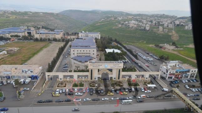 رفع الطاقة الاستيعابية العامة في جامعة عمان الأهلية لتصبح (10000) طالباً وطالبة