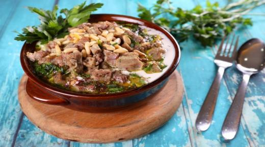 الفتة باللحمة على الطريقة الأصلية