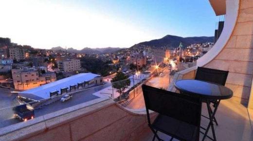 بريزات : المقارنة ظالمة بين اسعار فنادق الأردن وشرم الشيخ وإسطنبول