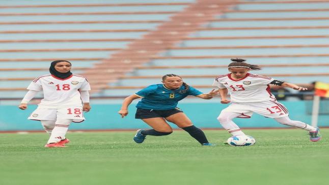 الإمارات: خطط لإطلاق دوري كرة قدم نسائية للمحترفات
