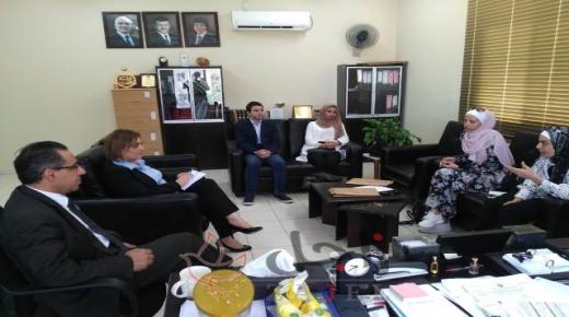 كلية الحقوق في جامعة عمان الأهلية تستضيف خبيرة العيادات القانونية منسقة برنامج  UNDP- LEGAL CLINICS