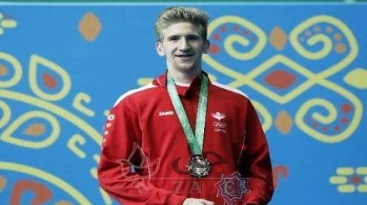 لاعب جامعة عمان الأهلية للتايكواندو “صالح الشرباتي” يخطف الاضواء ويتوج بذهبية الجائزة الكبرى عالميا