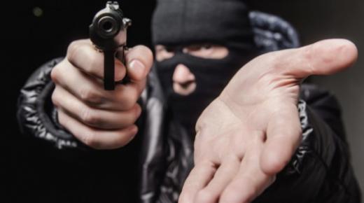 لصوص سرقوا… منزل لاعب كرة قدم