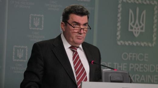 مجلس الأمن القومي يقترح فرض حالة الطوارئ في اوكرانيا