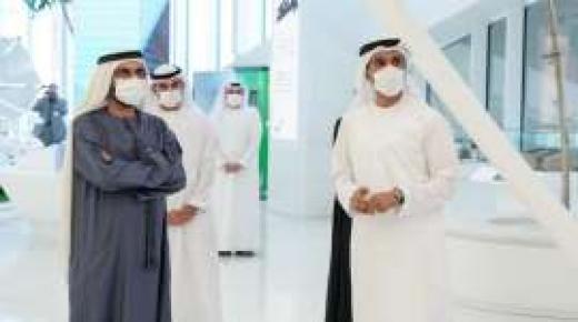 محمد بن راشد يطلق منصة رقمية موحدة لـ2000 نشاط تجاري