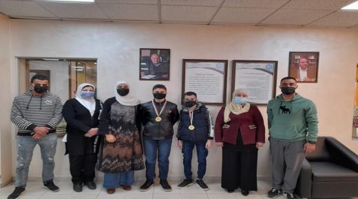 مدارس الجامعة الأولى ” قسم البنين ” تتأهل لنهائيات مسابقة الشطرنج على مستوى المملكة