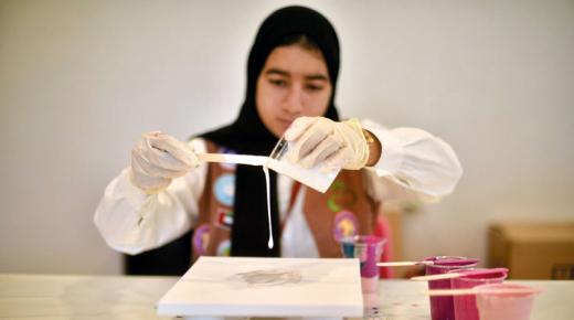 تعلم الرسم وفنون الفخار والطهي