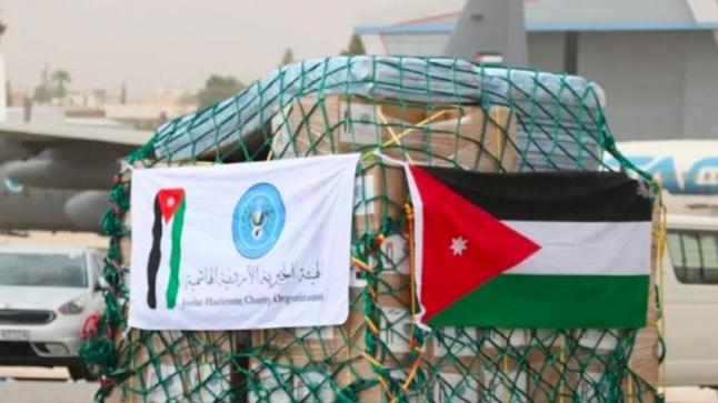 عبور 65 شاحنة مساعدات أردنية إلى غزة خلال أسبوع وسط قيود إسرائيلية