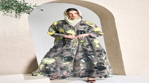 كيف تنسقين العبايات المشجرة بطرق راقية بعيدة عن المبالغة؟