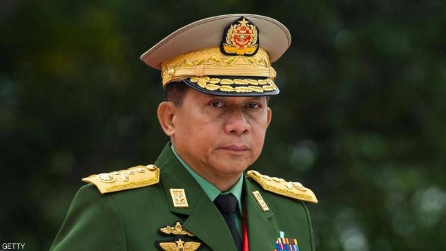 مين أونغ هلاينغ.. الجنرال القوي الذي باغت ميانمار والعالم
