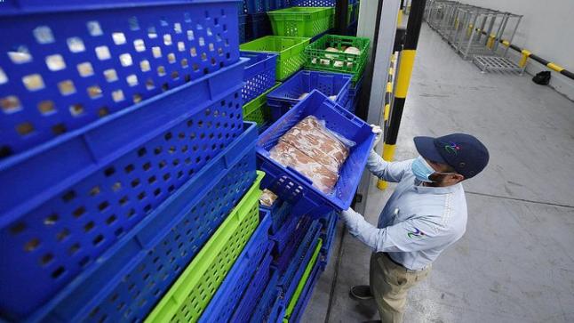 هيئة الغذاء السعودية تضبط 14 طناً من المنتجات الغذائية غير القانونية في جدة
