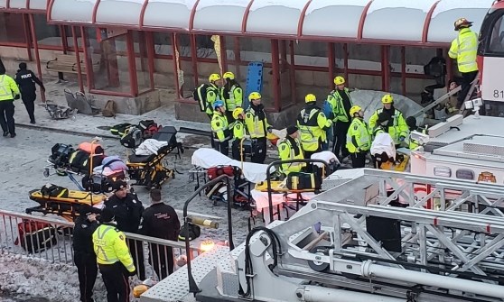 3 قتلى و23 مصابا بحادث تصادم حافلتين في كندا