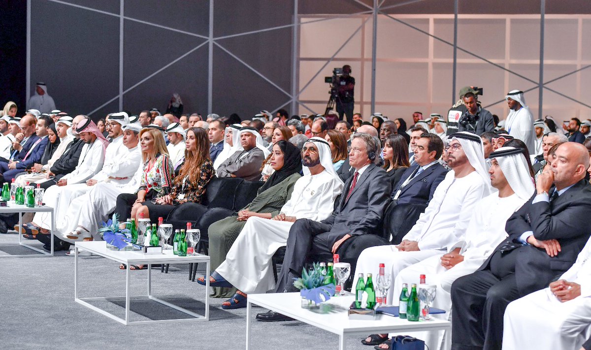 محمد بن راشد يشهد افتتاح فعاليات منتدى الإعلام العربي