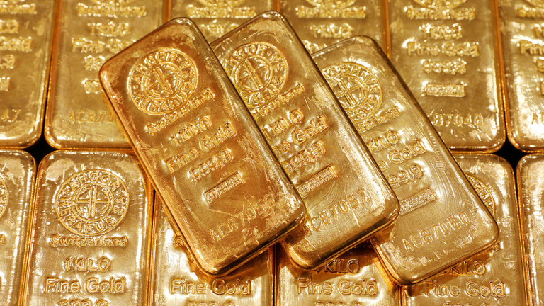 “الذهب أكثر استقرارا”.. رئيس الوزراء الماليزي يقترح إنشاء عملة مدعومة بالذهب